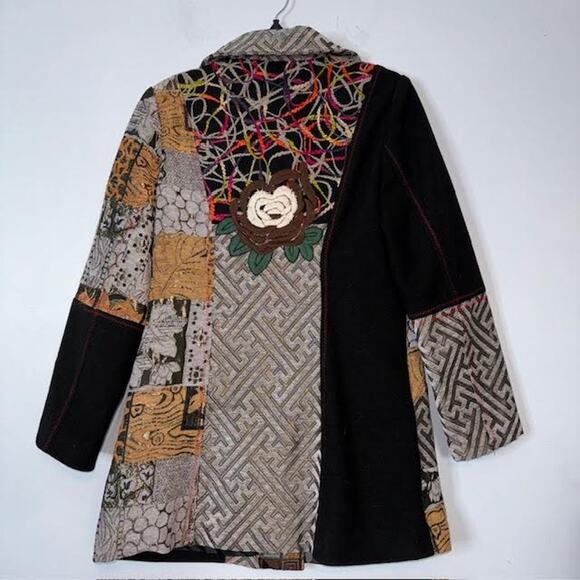 Zashi Women's Black & Beige Abstract Patchwork Jacket Long Sleeves Collar Small - Picture 5 of 6